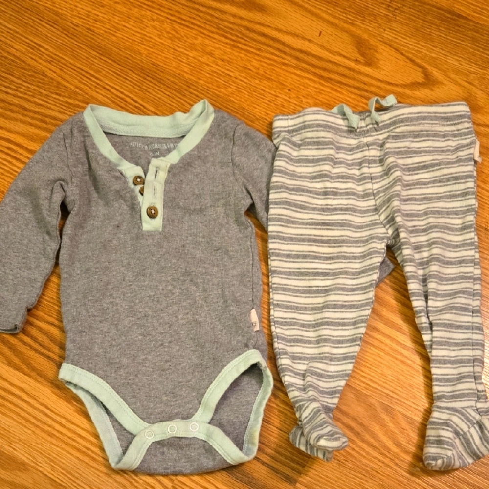 Burt's Bees Baby Outfit